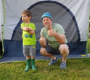 Gummistiefel und Mütze 1