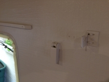 Farbe kann man Kunststoff streichen