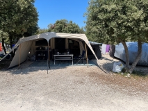 DA792B2E-4830-407E-8B56-2FF836238800