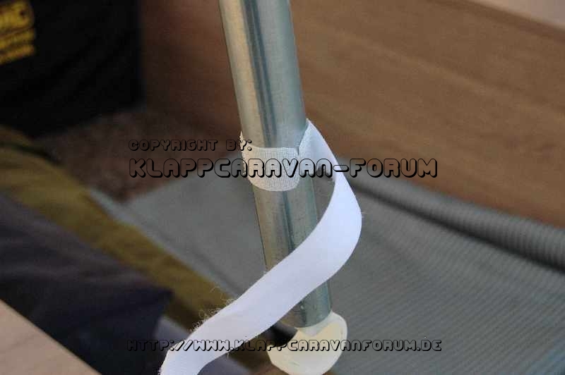 SK12 - Stangenbefestigung mit Klett 0