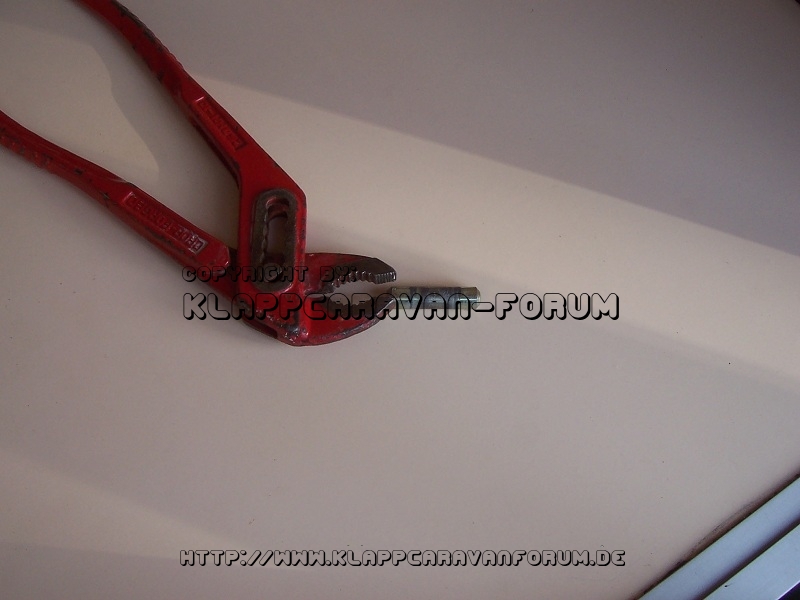 Esterel - Tausch Gasfeder