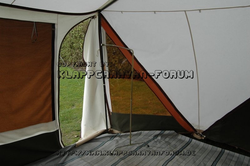 Holtkamper Spacer - Details - Kleiderstange