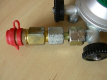 Gassteckdose an Gasregler