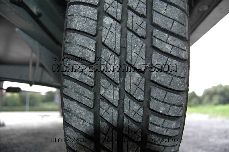 SK-Falter - Reifenprofil - 8800 km - rechts