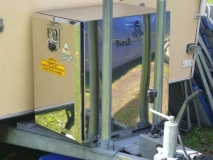 Esterel - Edelstahl-Deichselbox mit seitlicher Klappe